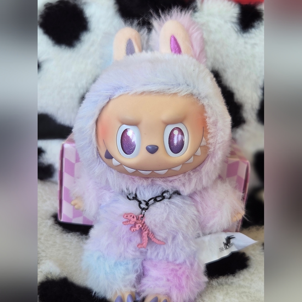 Labubu-Fun Black Chain Necklace with Bl Die Charm *DOLLS NOT INCLUDED*